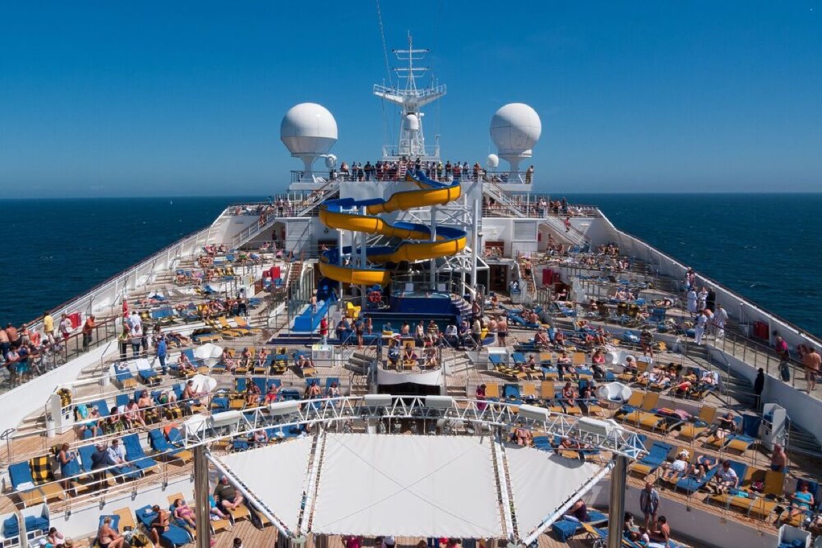 21 free perks you can enjoy on a cruise that might surprise you
