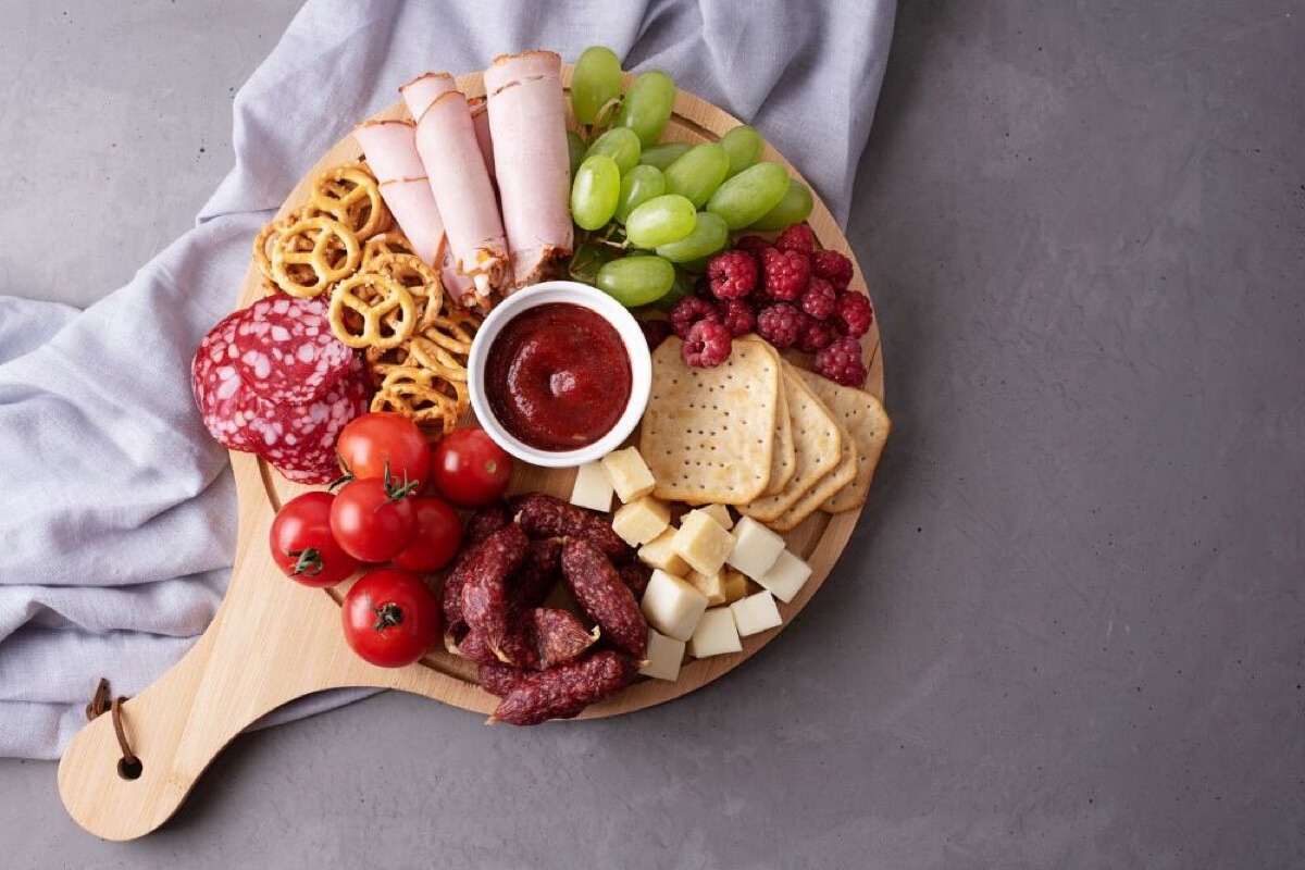 cruise food drink hacks insider tips for a more enjoyable vacation